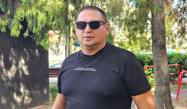 Taki dovezao Maju na Pink