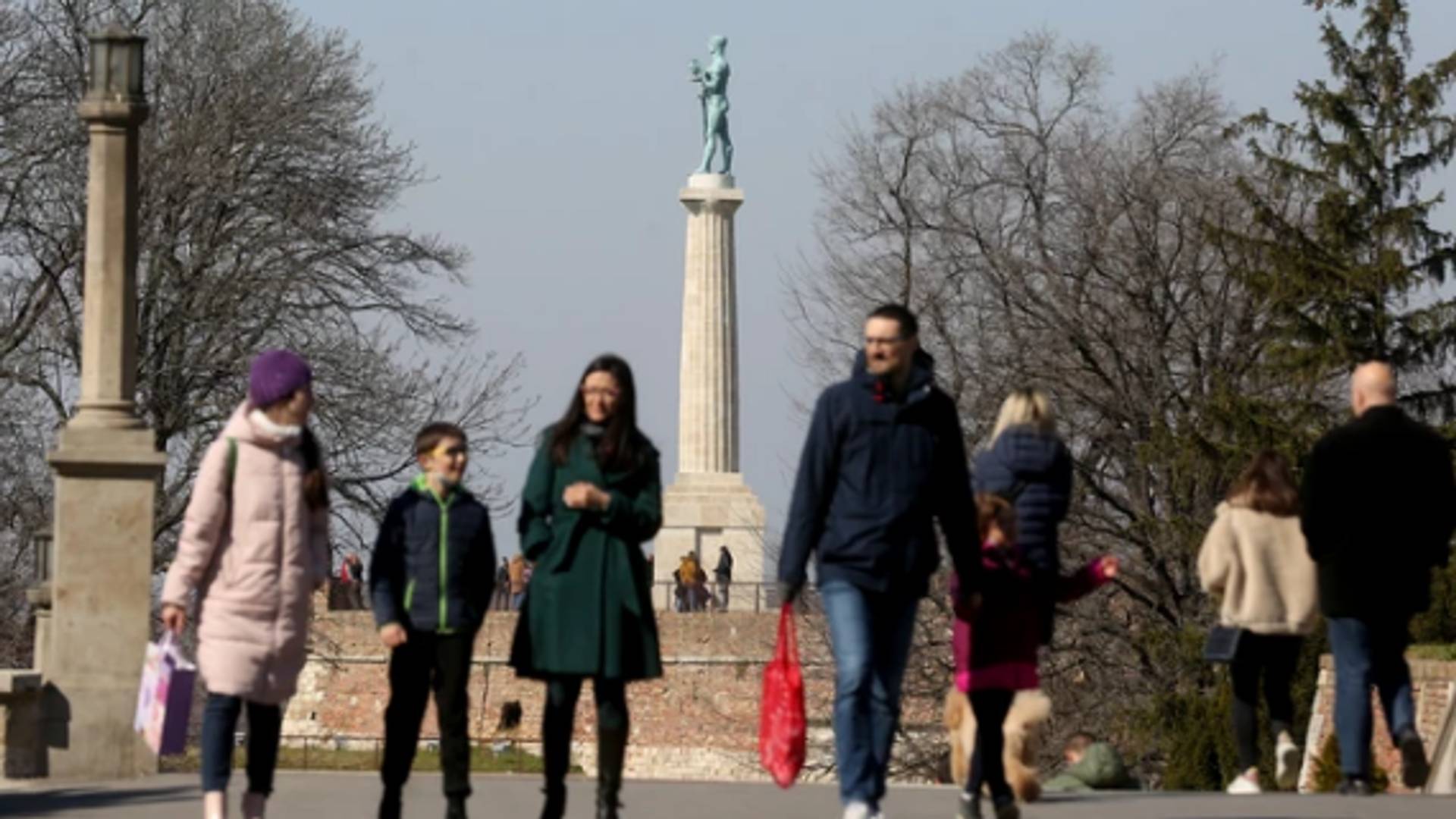 Ljudi prave najjače fore o tome kako će im delta soj korone uništiti planove na jesen