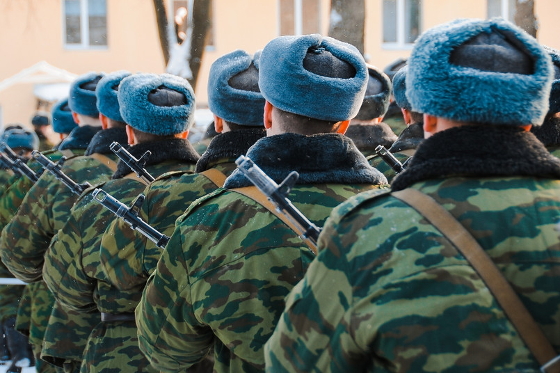 Według ukraińskiego sztabu generalnego Rosjanie wzmacniają swoje siły także na froncie w południowej części Ukrainy.