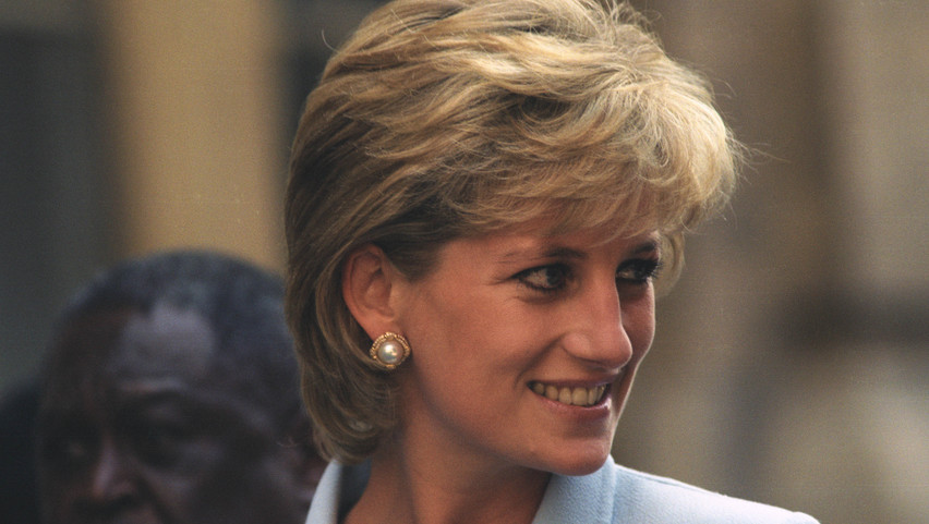 Fény derült Diana hercegnő hálószobatitkaira: hét szeretője volt, akik átsegítették őt a Károly herceggel kötött házasságán