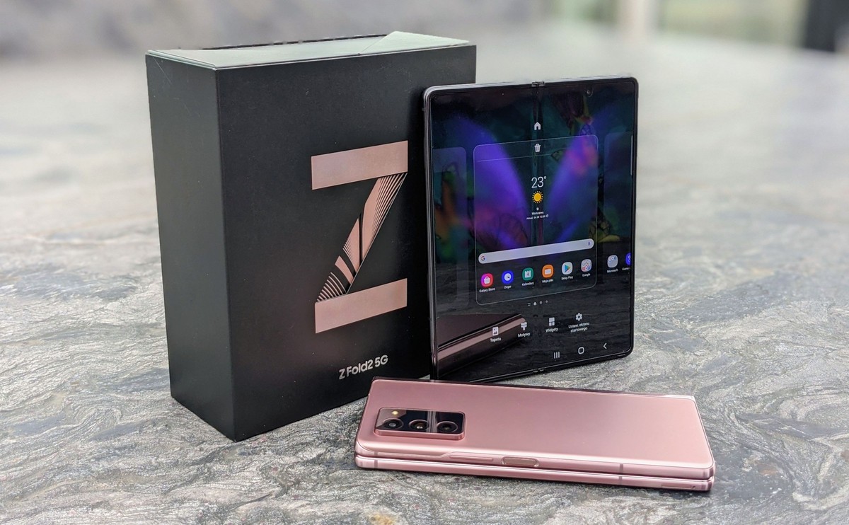 Samsung Galaxy Z Fold 2