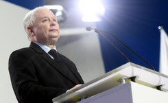 Kaczyński tłumaczy kandydaturę Saryusz-Wolskiego. 'Status Polski został radykalnie obniżony przez politykę Tuska'