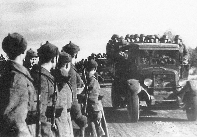 Armia Czerwona wchodzi do Estonii, październik 1939 r.