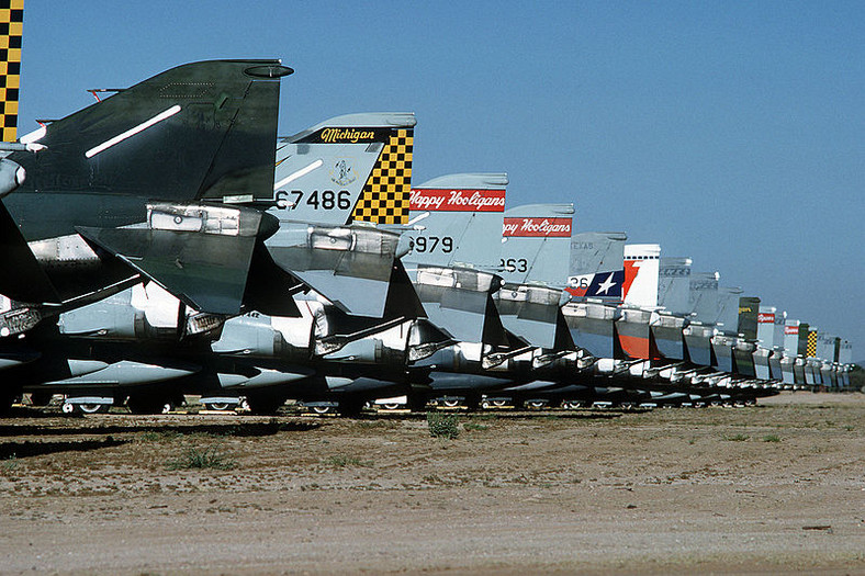 Tucson Arizona - The Boneyard - największe cmentarzysko maszyn amerykańskiej armii