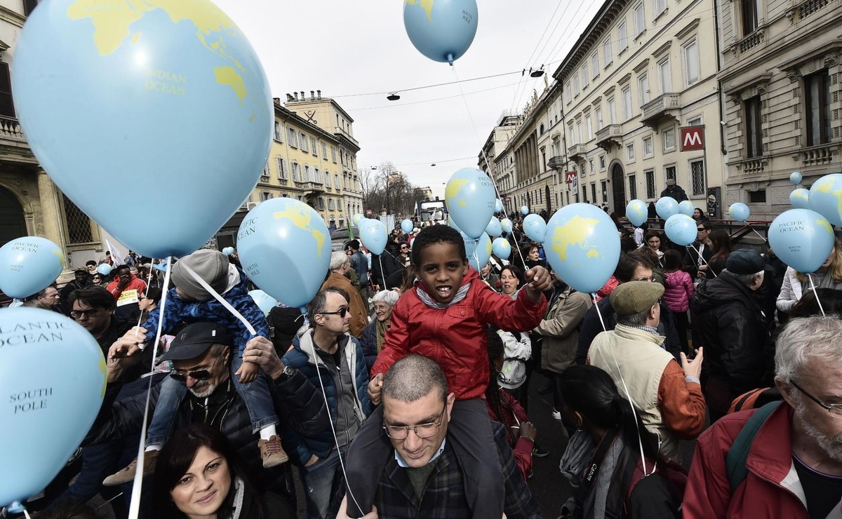 Demonstracja antyrasistowska w Mediolanie