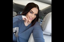 Rijaliti zvezda je rekla oženjenom milioneru da je trudna s njim i uzela mu masne pare