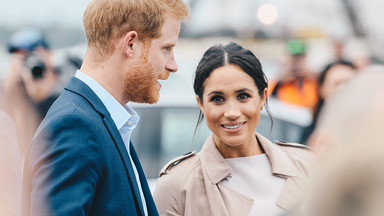 "Meghan patrzy w przyszłość, Harry w przeszłość". Małżeństwo Sussexów jednak przechodzi kryzys?