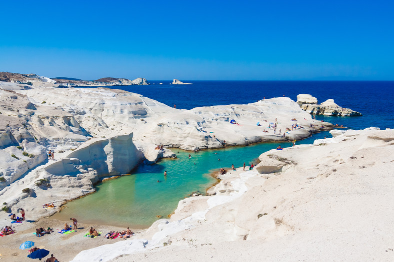 Sarakiniko, Milos