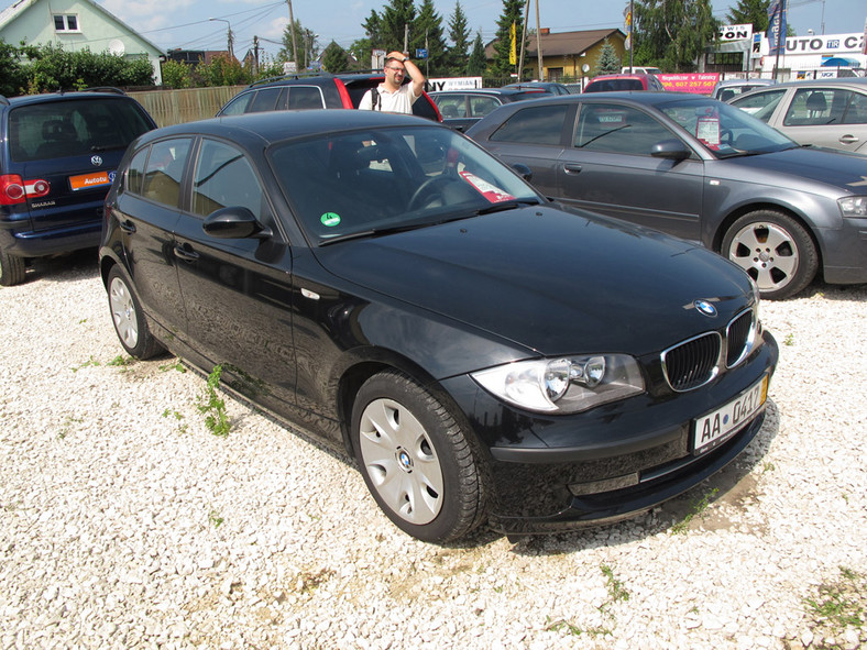 Szukamy auta z ogłoszenia. Czy trudno znaleźć dobre BMW?