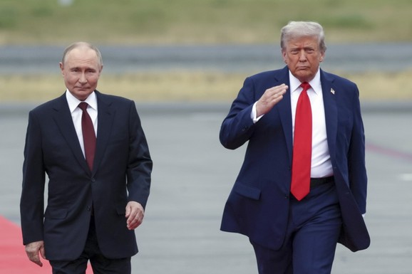 PUTIN UDARIO TRAMPA TAMO GDE NAJVIŠE BOLI! Ruski tankeri probijaju blokadu, Amerika na nogama: "Uradiću šta god poželim!"