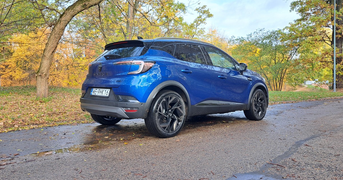 Renault Captur zaskakuje przestrzenią. Hybryda oszczędza paliwo w mieście i trasie