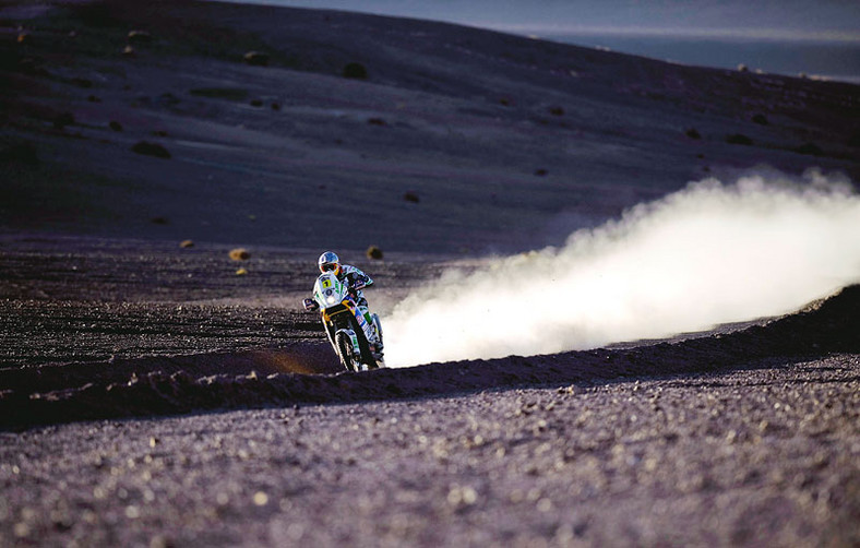 Rajd Dakar 2010: Przygoński atakuje, Hołowczyc awansuje (6. etap na żywo, wyniki, foto)