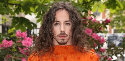 Michał Szpak znowu szokuje. Artysta pokazał się fanom zupełnie nago