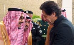 Pakistański rząd w rękach krykiecisty. Jakim premierem będzie Imran Khan?