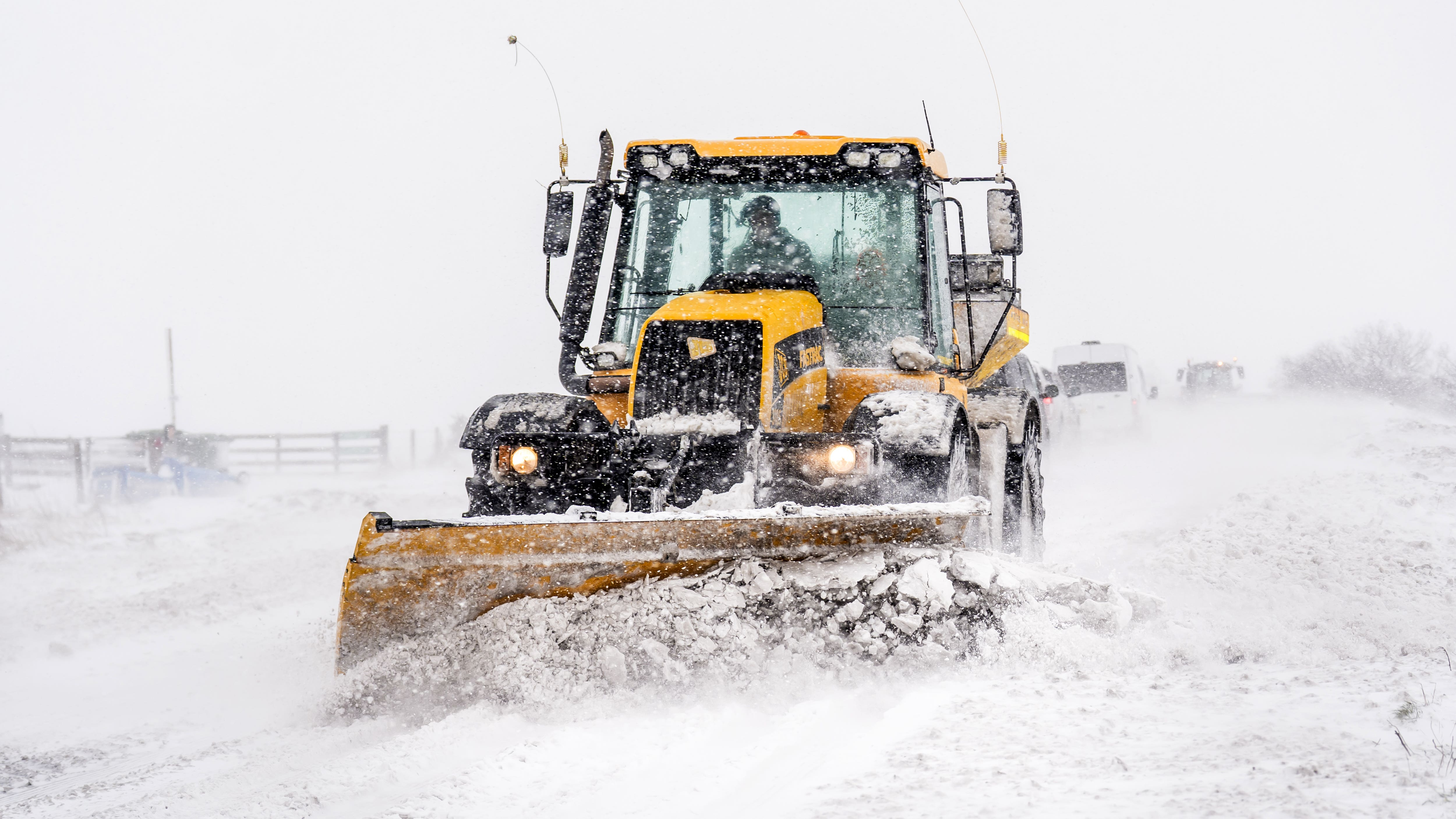 Hundreds of schools closed as up to 30cm of snow hits northern Scotland