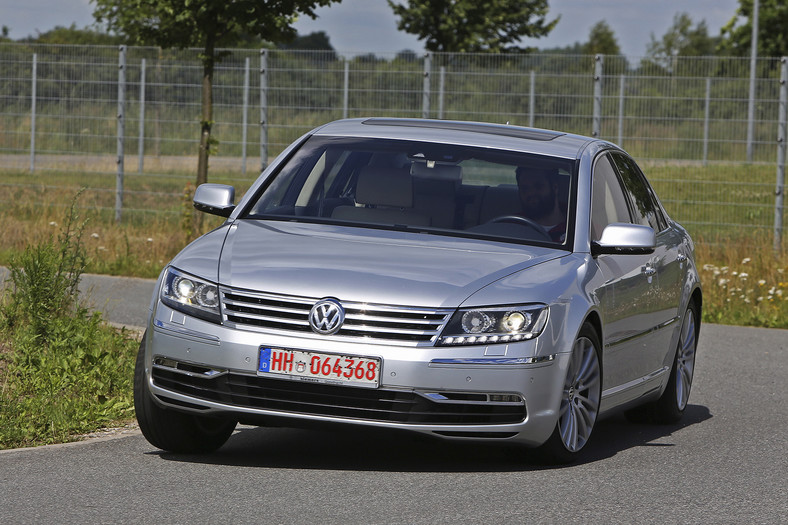 Volkswagen Phaeton 5.0 TDI - cena 19 000 zł