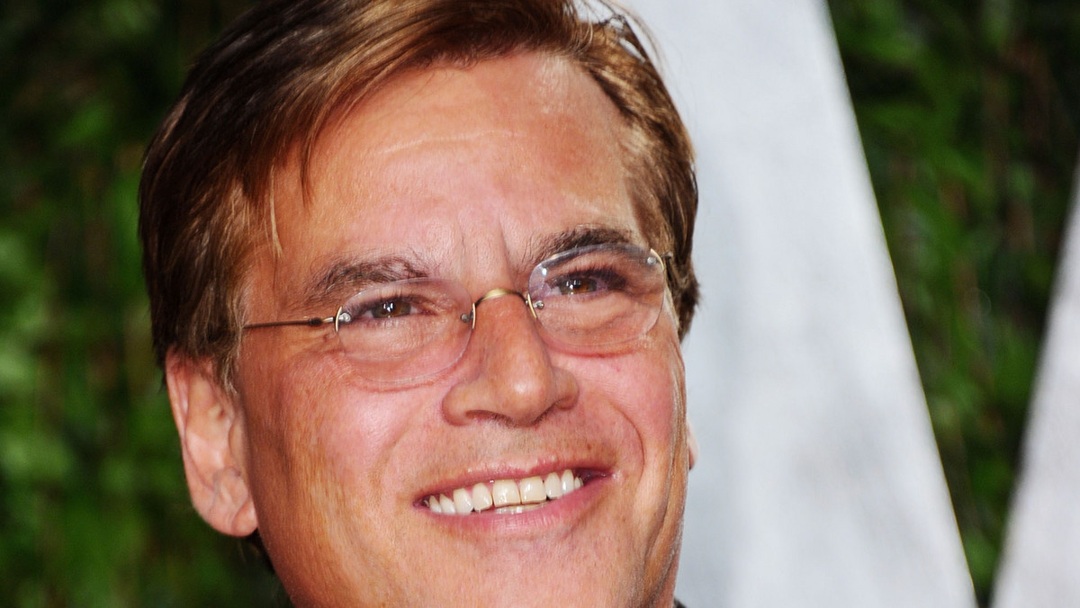 Laureat Oscara Aaron Sorkin zajmie sie ekranizacją biografii Steve'a Jobsa autorstwa Waltera Isaacsona.