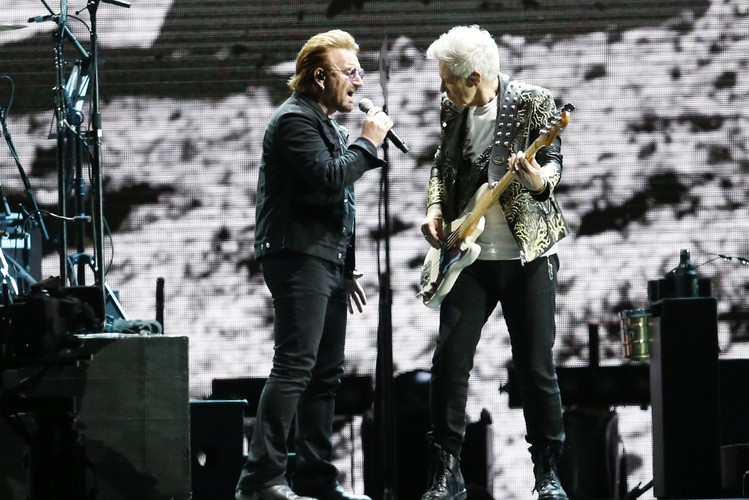 U2 podczas trasy 'The Joshua Tree 2017' - koncert w Santiago de Chile 14.10.2017