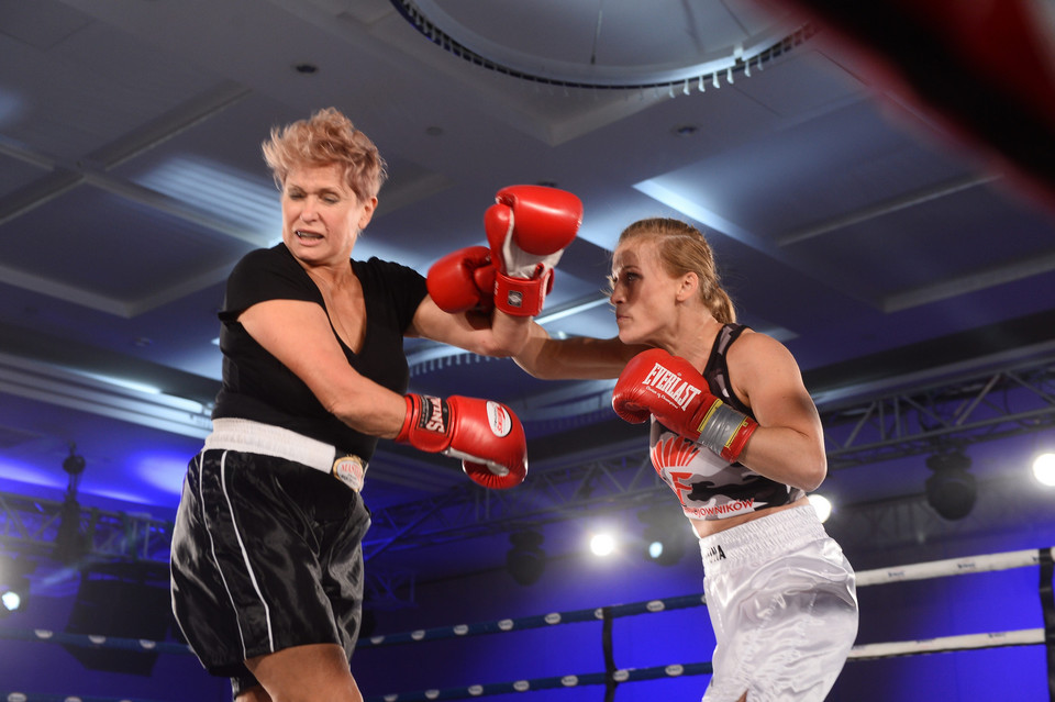 Gala Boxing Night 2015: Ewa Kasprzyk stanęła na ringu! Kto przyszedł oglądać walkę?