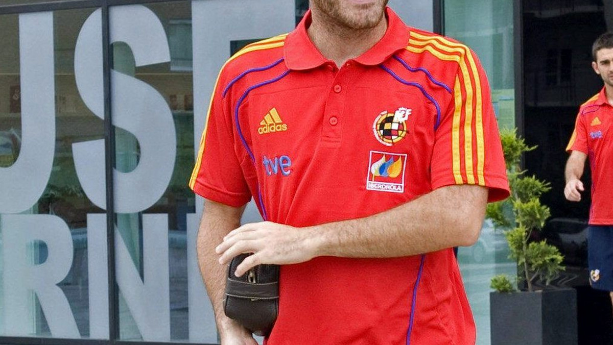 Hiszpan Juan Mata został oficjalnie zawodnikiem Chelsea Londyn. Przenosiny reprezentanta Hiszpanii z Valencii CF na Stamford Bridge kosztowały londyńczyków 23,5 mln funtów.