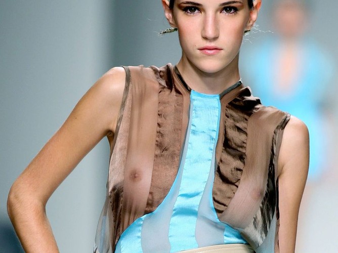 Śmiałe kolekcje wiosna-lato 2011 na Portugal Fashion Week