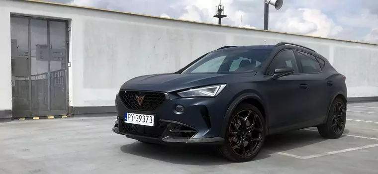 To nie jest tylko sportowa stylizacja, czyli crossover z silnikiem Audi RS 3