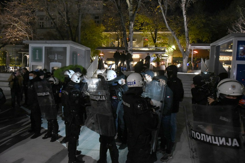 protest mural Ratka Mladića