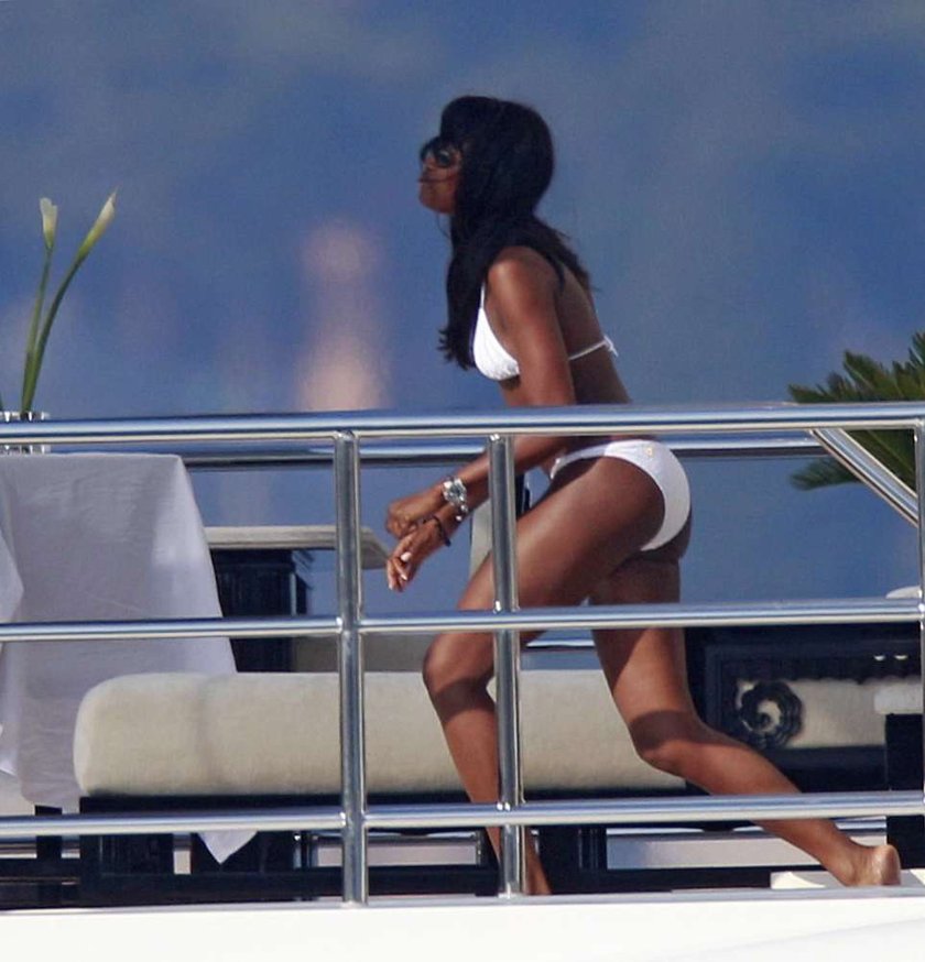 Tak wypoczywa Naomi Campbell