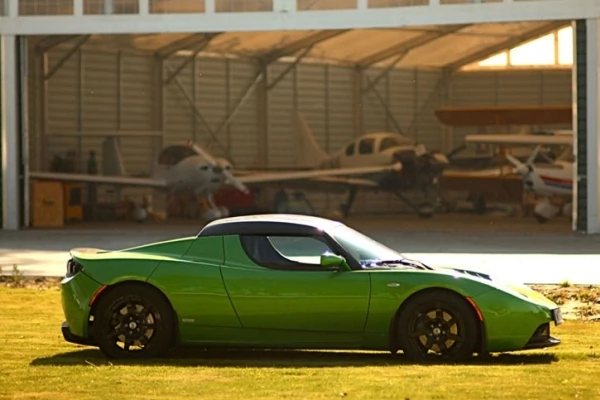 Tesla Roadster