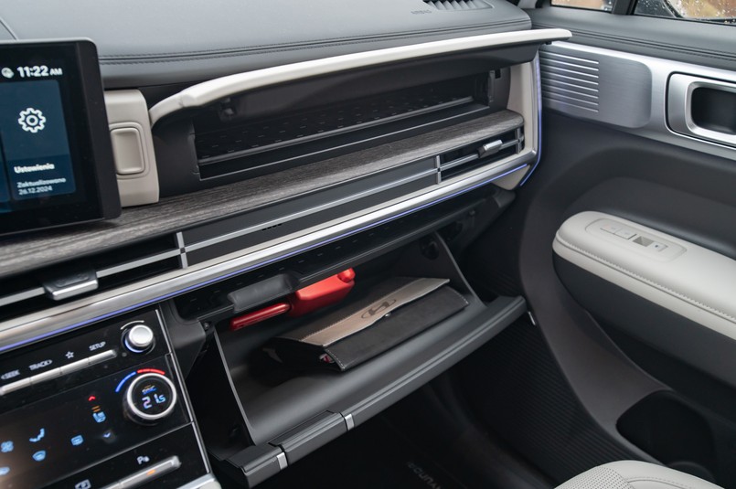 Hyundai Santa Fe Hybrid