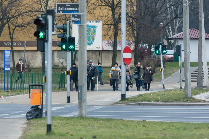 Ronda zamieniają się w sygnalizacyjne choinki