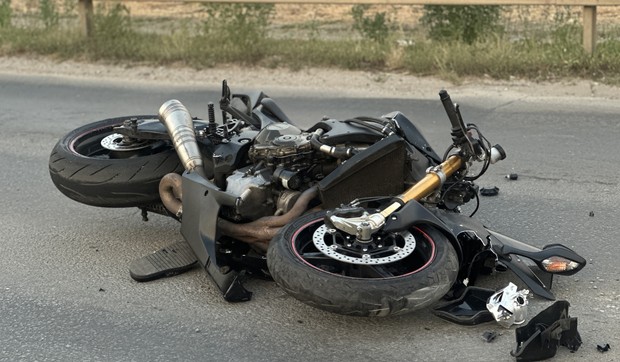 Oboreni motociklista
