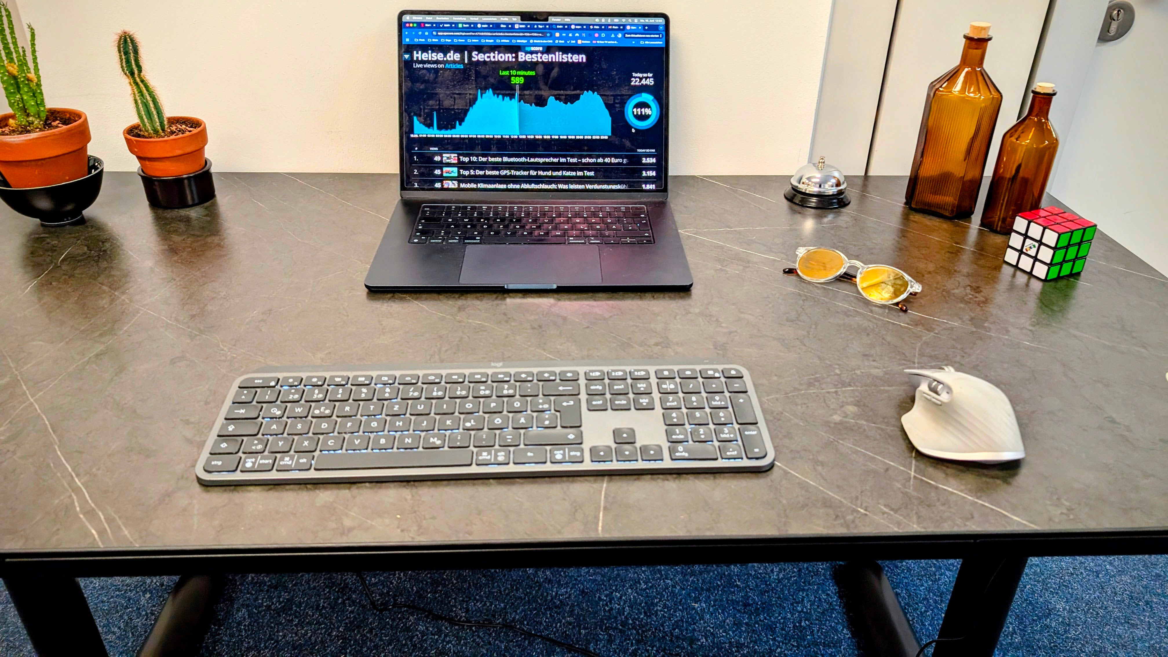 Elektrisch höhenverstellbarer Schreibtisch Maidesite Yoga Desk im Test