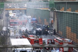 Wypadek i pożar ciężarówki na trasie S8 w Warszawie. Prokuratura wszczęła śledztwo