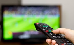 UOKiK przygląda się przerwanym transmisjom meczów