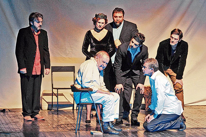 Vlasta u najnovijem "Hamletu"