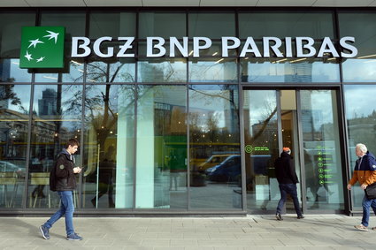 BGŻ BNP Paribas planuje zwolnienia grupowe. Pracę straci 2,2 tys. osób