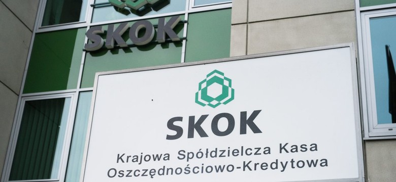SKOK-i pozwały ministra finansów. Za porównanie do piramidy finansowej