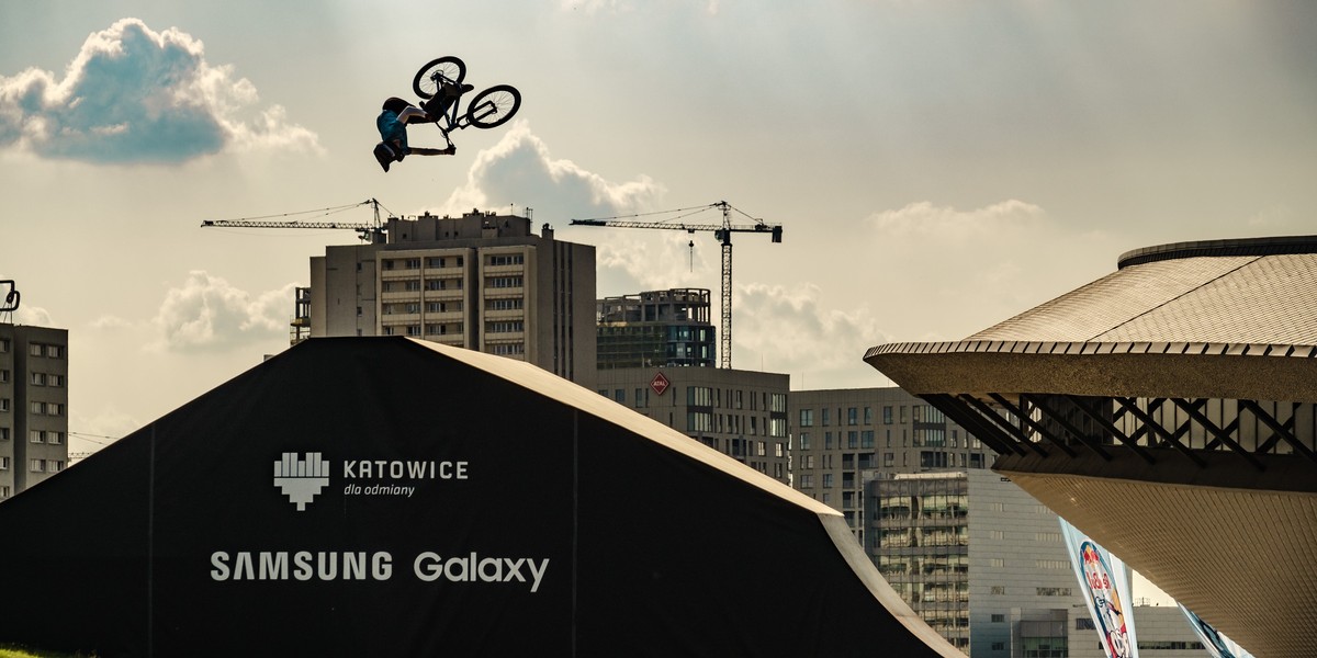 Red Bull Roof Ride - Puchar Świata w rowerowym freestyle u odbędzie się w piątek i w sobotę w Katowicach.