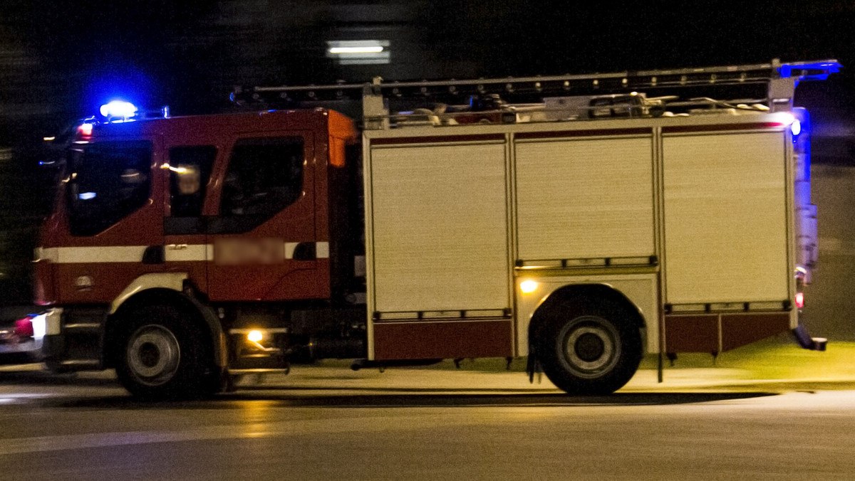 Do pożaru tartaku doszło wieczorem w Mikołajkach. W akcji wzięło udział siedem zastępów straży pożarnej - informuje "Gazeta Olsztyńska".