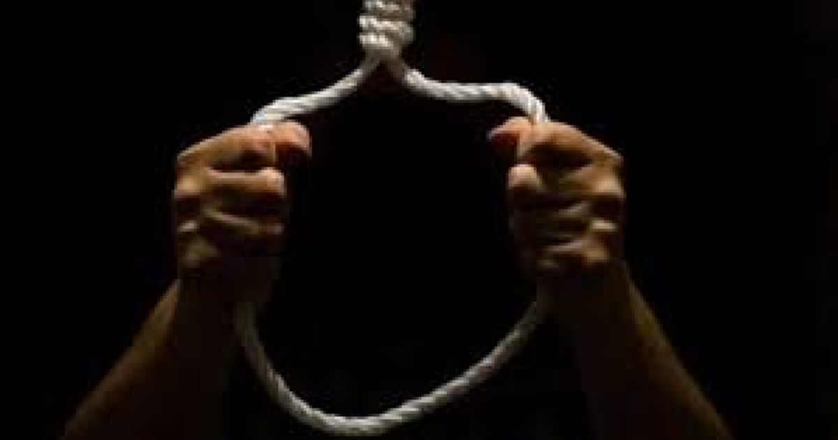 Ghanaian man on his way to kill himself saved by Joy FM after turning on his radio - Vimarsana News
