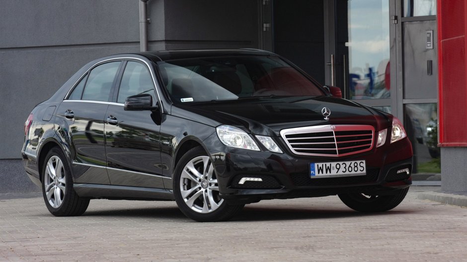  Mercedes E (W212)