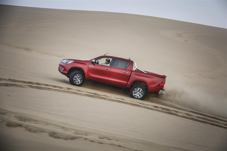 Toyota Hilux: recepta na niezniszczalność