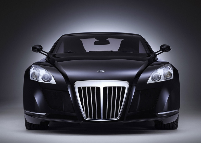 Maybach Exelero kupiony przez człowieka-ptaka