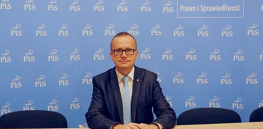 Poważne zarzuty wobec polityka PiS. Został zawieszony