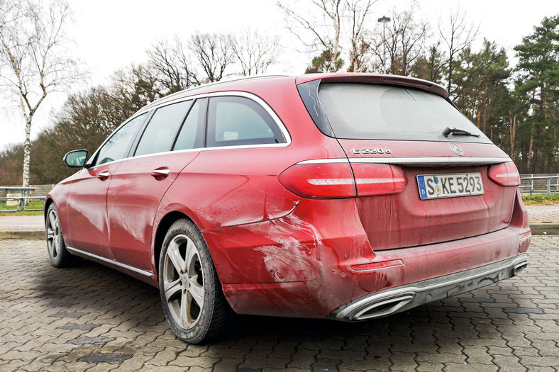 Używany Mercedes klasy E 220 d T - test 100 000 km zaliczony na piątkę