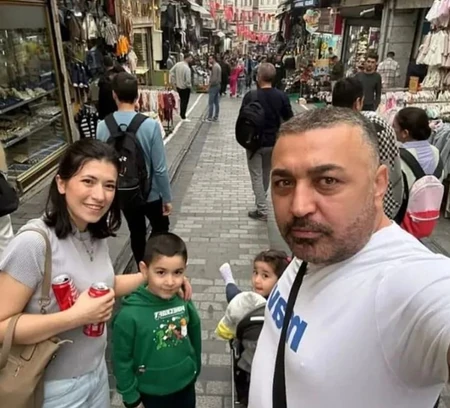 Umrla cela porodica: Posle smrti majke i dvoje dece od trovanja preminuo i  otac (Foto) - Blic