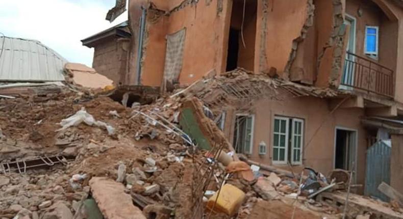 Rubble of the collapsed building (NAN)