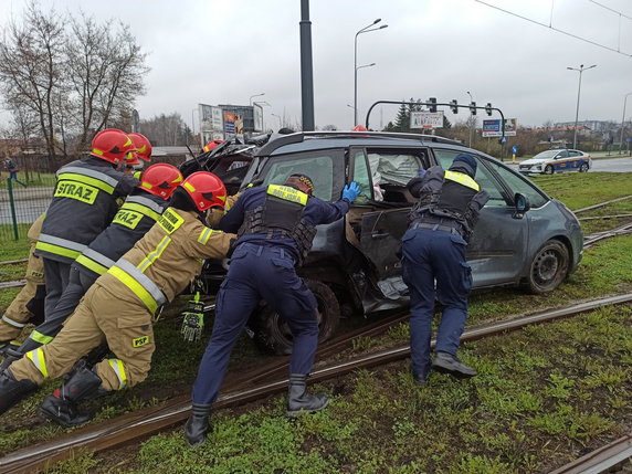 Wypadek na na ul. Kuklińskiego w Krakowie