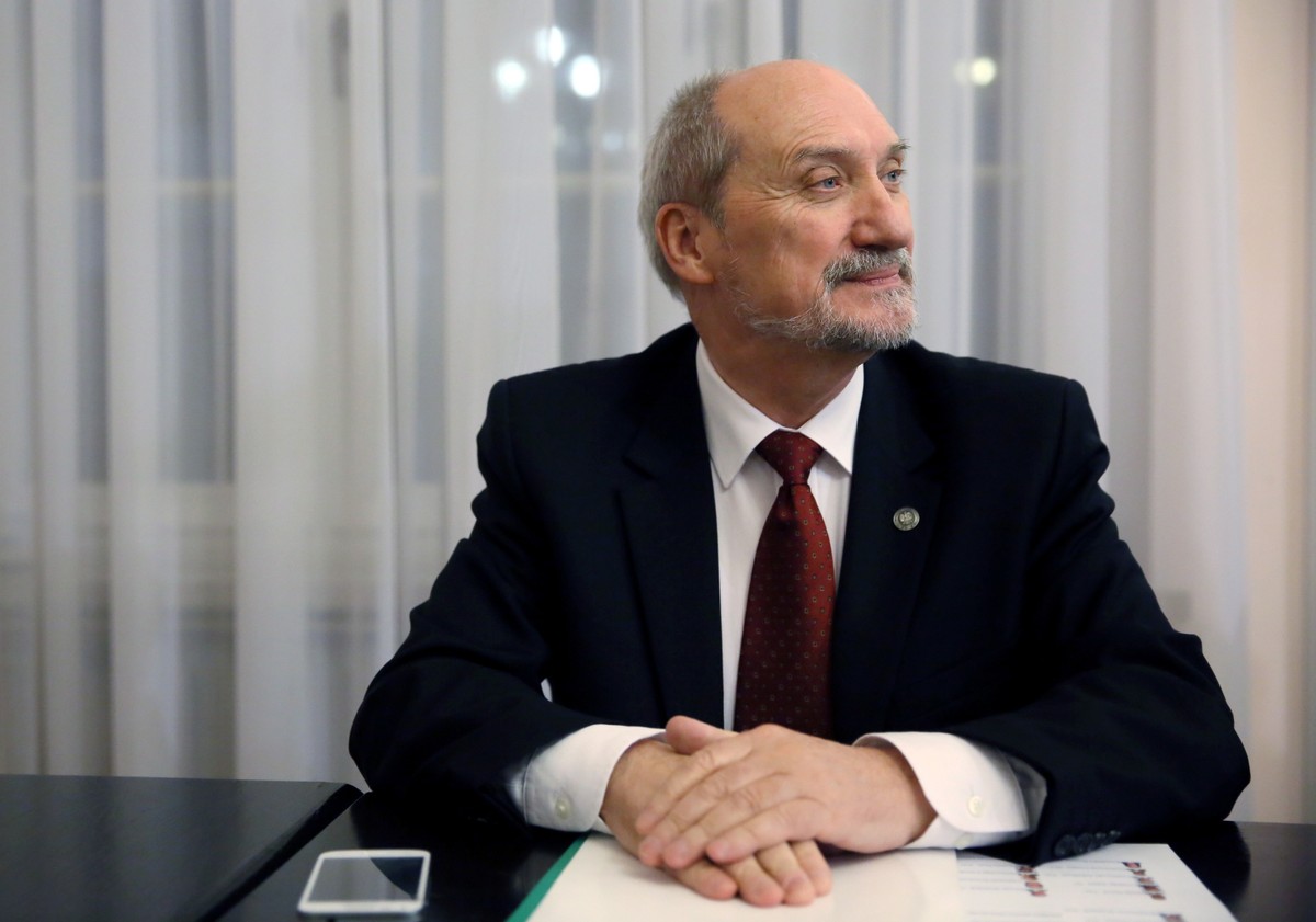 Minister obrony narodowej Antoni Macierewicz 